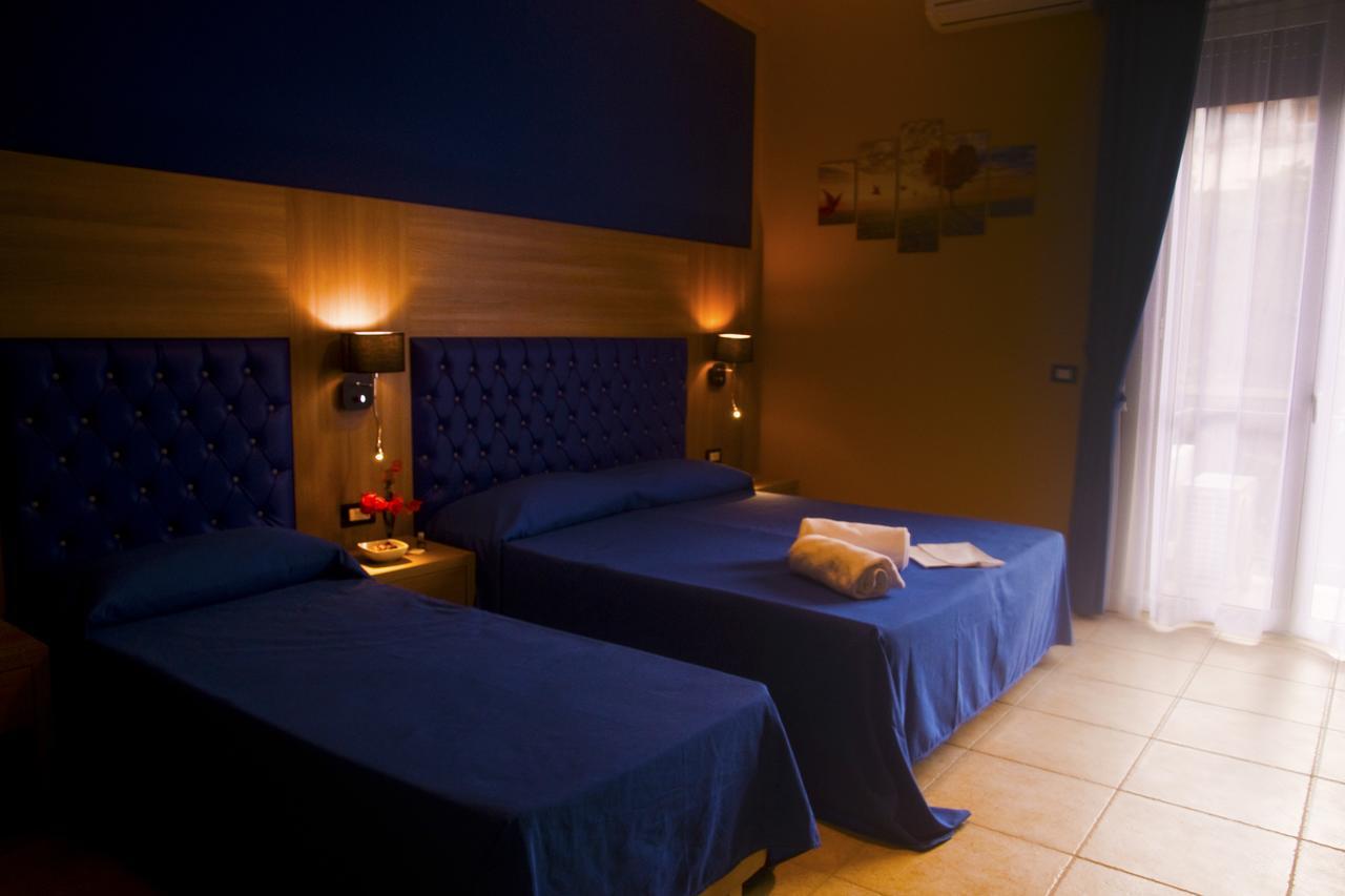 B&B Liberty Messina Eksteriør billede